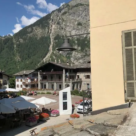 Appartement Monte Bianco 28 *
