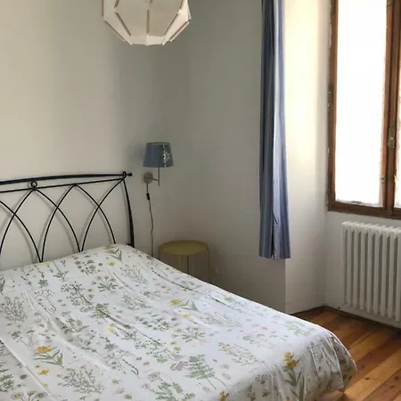 Apartment Monte Bianco 28 *